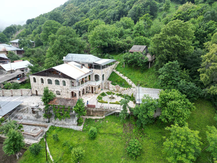 Gostevoj dom Dehceni — отель в Дилижан, Армения