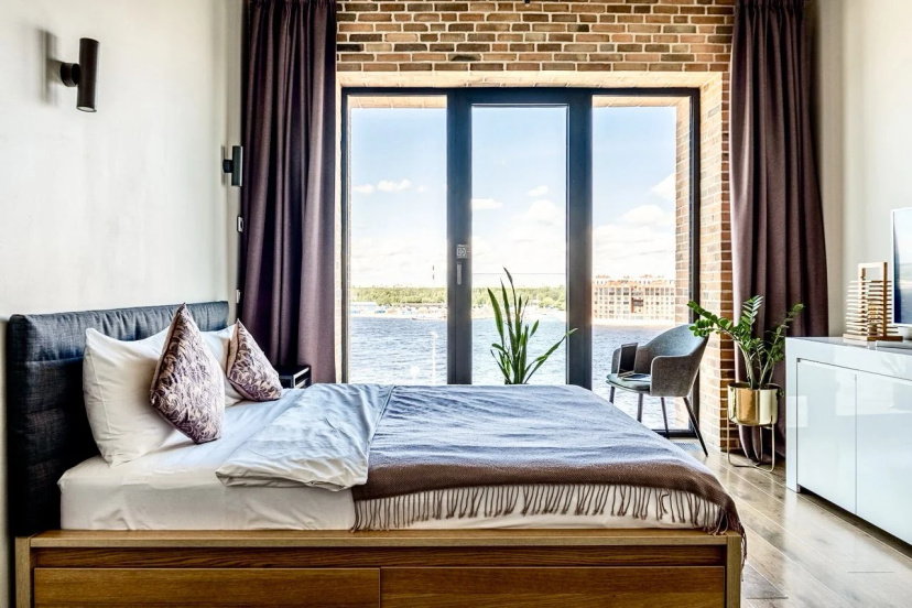 Апартаменты Panoramic Neva View Loft, High floor — отель с удобным расположением в Санкт-Петербурге