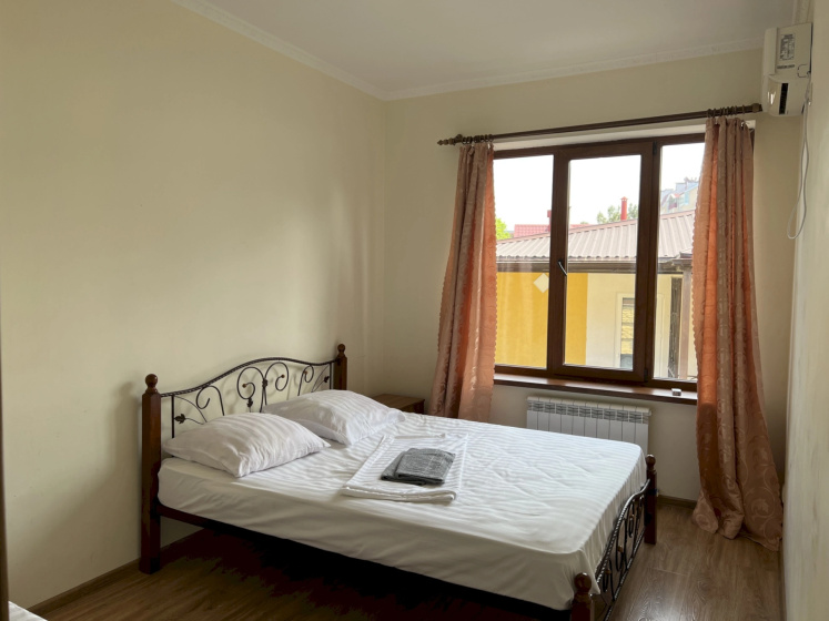 Apartamenty 317 Kurzal'naa 13 — забронировать отель в Геленджике