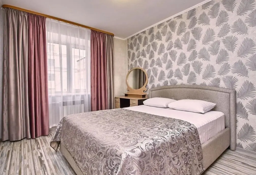 Цены на Apartamenty Dvuhkomnatnye Ul. Ucebnaa, 15 Lagernyj sad klinika Savinyh в Томске