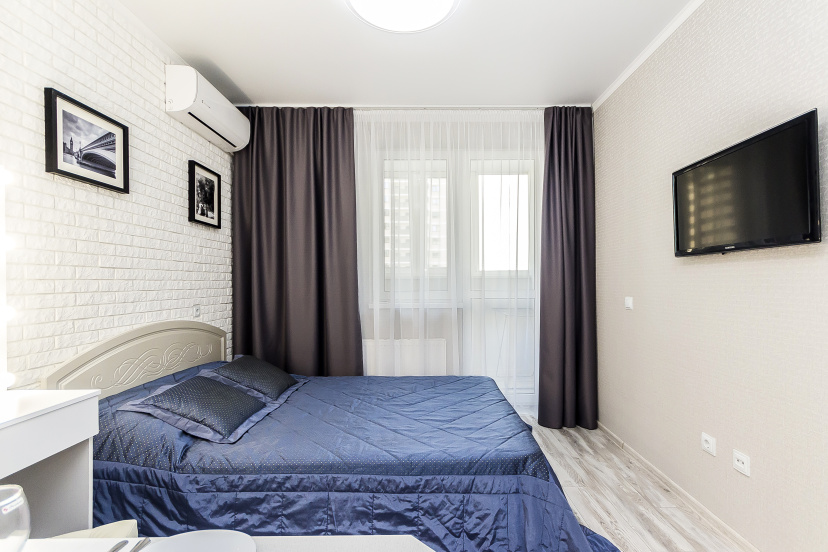 Apartment Studio Apartment — забронировать отель в Краснодаре