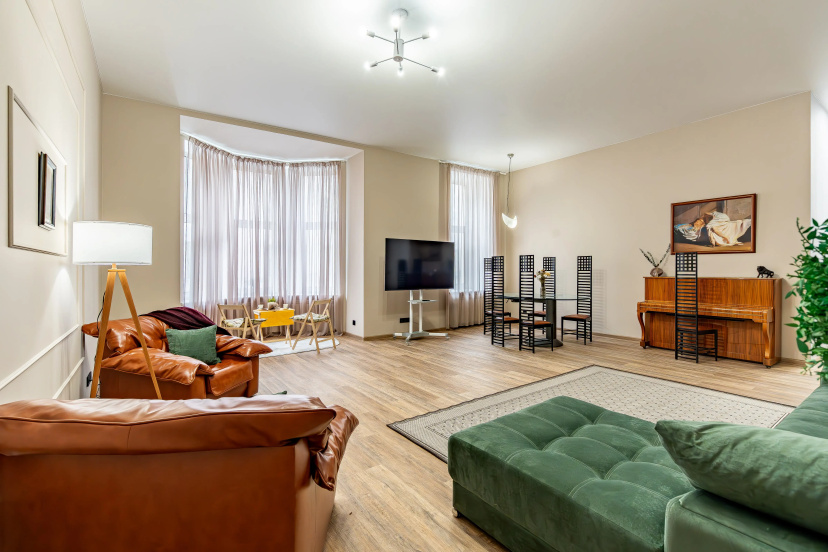 Апартаменты Sergeew Apartments двухкомнатный Люкс с видом на набережную Фонтанки — отель в Санкт-Петербурге, Россия