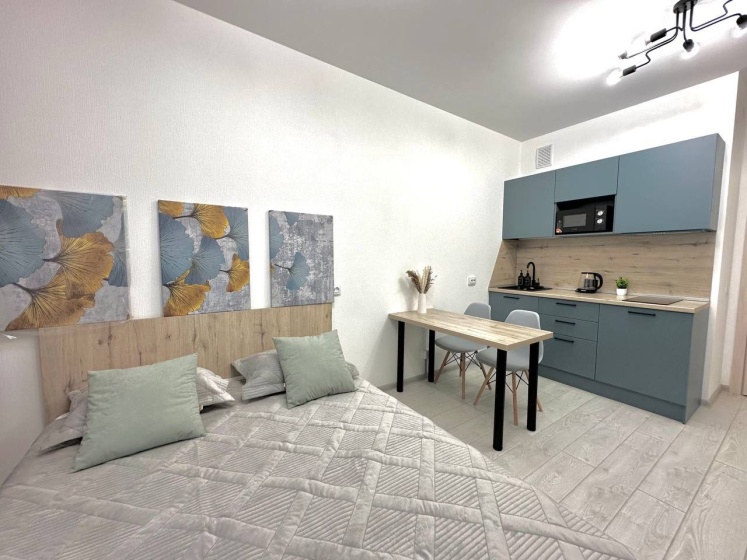 Апартаменты EasyGuest с лоджией в ЖК Стрижи — отель в Санкт-Петербурге, Россия
