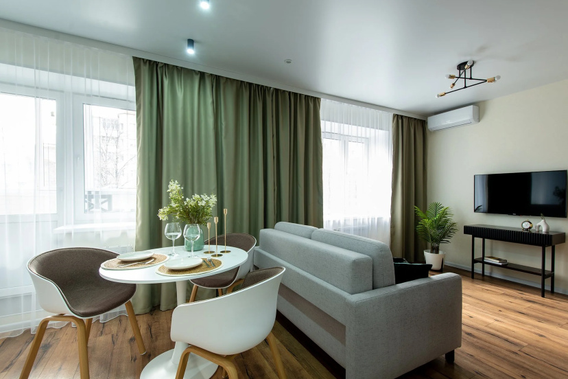 Цены на Apartamenty U zaliva v istoriceskom centre в Чебоксарах