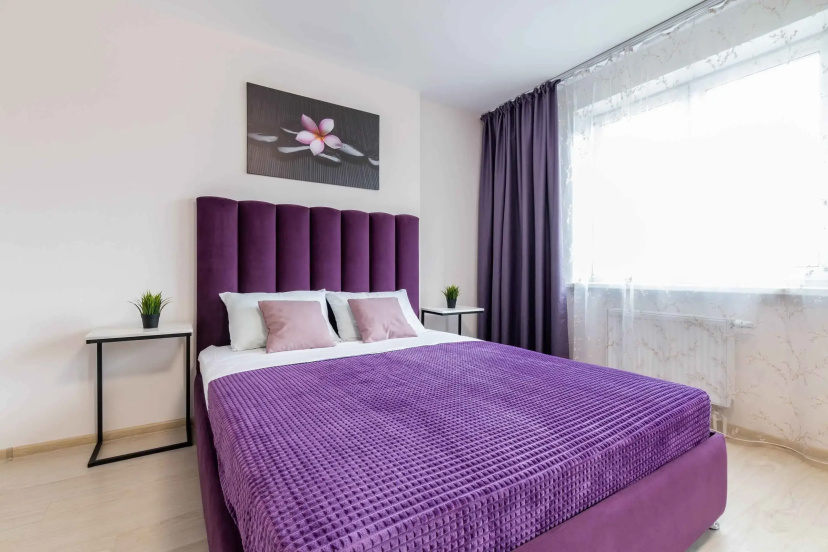 Цены на Апартаменты DreamHouse на Спутников в Екатеринбурге