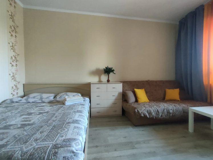 Цены на Kvartira na Vyucejskogo 28 в Архангельске