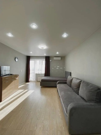 Apartamenty v Centre Goroda  na Vysokom Etaze — забронировать отель в Улан-Удэ