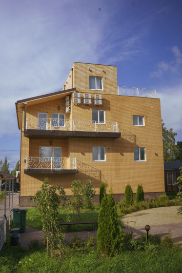 Частный дом Castalia village — комфортный отель в Петергоф