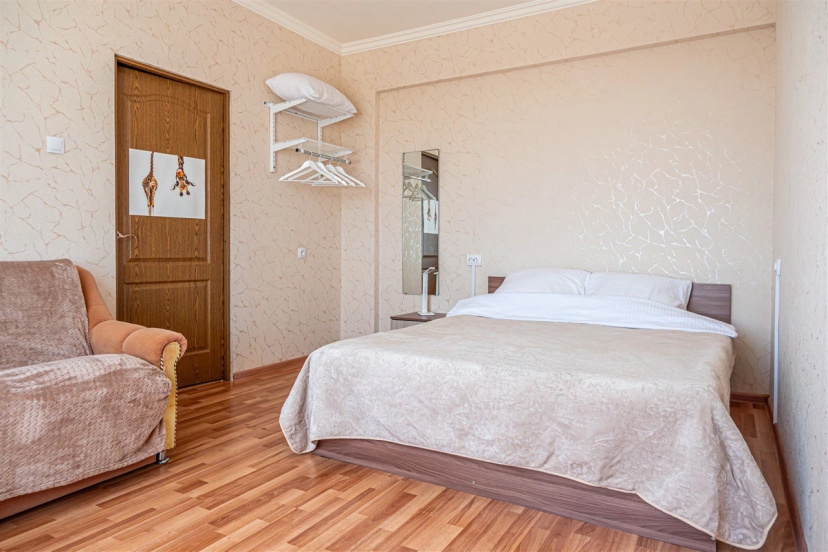 Квартира 1-к, 32м² 2 кровати — забронировать отель в Ставрополе