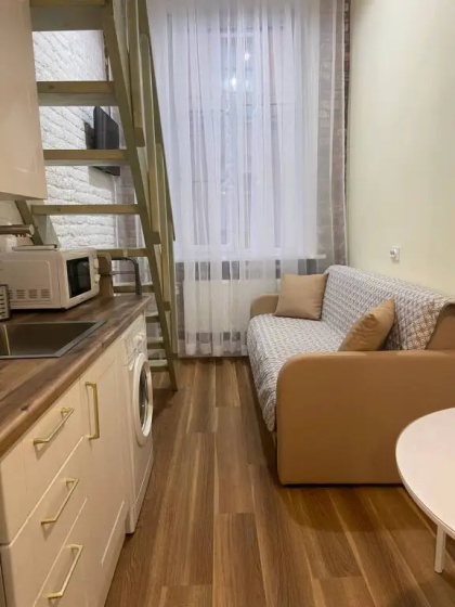 Апартаменты LOFT & HOME — забронировать отель в Санкт-Петербурге