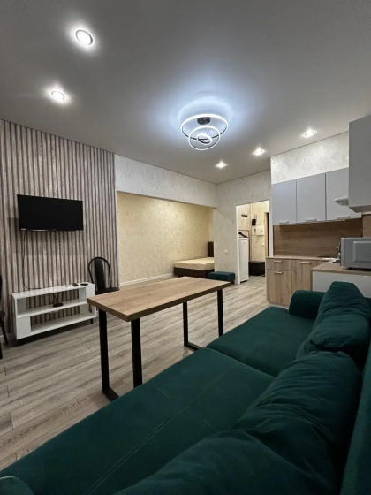 Apartamenty Uutnye v horosem rajone — отель с удобным расположением в Сургуте