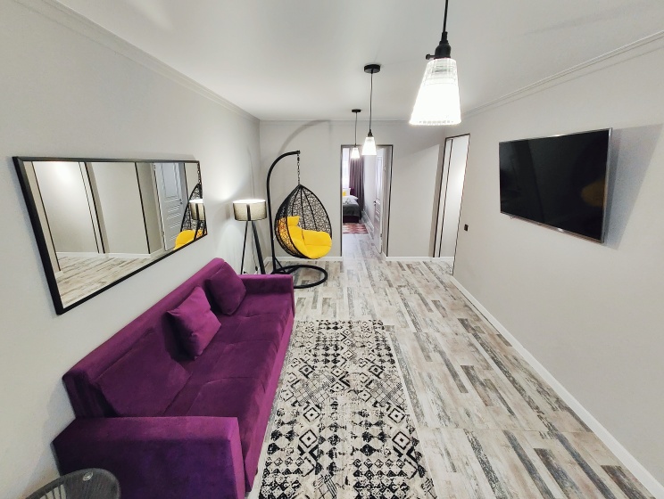 Апартаменты M.O.O.N. APARTMENTS Nauryzbay BATYR — забронировать отель в Алматы