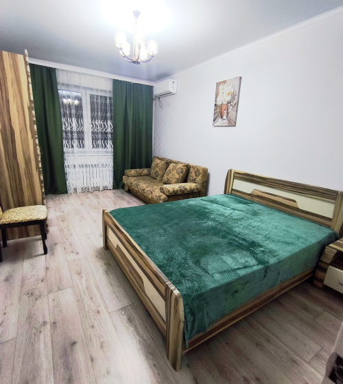 Цены на Квартира просторная в новом доме в Астрахани