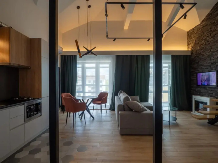 Apartamenty Ekskluzivnye dvuhurovnevye v centre goroda — отель в Костроме, Россия