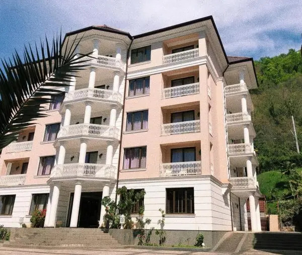 Rayda Hotel - Building 2 — отель в Гагра для семейного отдыха