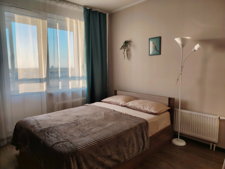 Апартаменты Sutki Rent у Метро Ладожская — отель с удобным расположением в Санкт-Петербурге