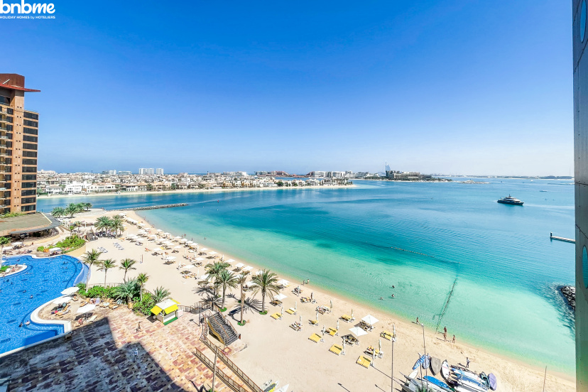 Апартаменты bnbmehomes | Look over the Palm and Arabian Sea-504 — отель с удобствами в Дубае