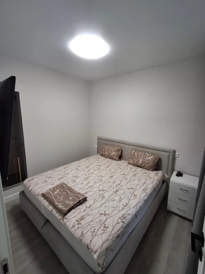 Apartamenty na Ul Maakovskogo 9 — отель с удобным расположением в Сургуте