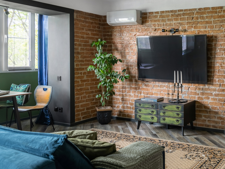 Квартира Двухкомнатная в Стиле Loft с Видом на Бухту Золотой Рог — забронировать отель в Владивостоке