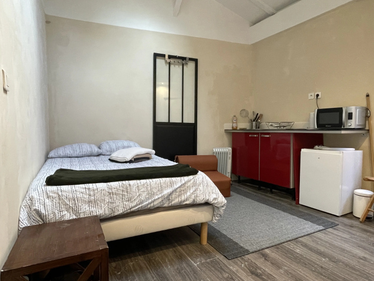 Апартаменты Paris Cosy Studio Pantheon — отель с удобным расположением в Париже