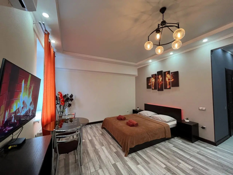Апартаменты Red Room от Rooms Apartment — отель в Пятигорске, Россия