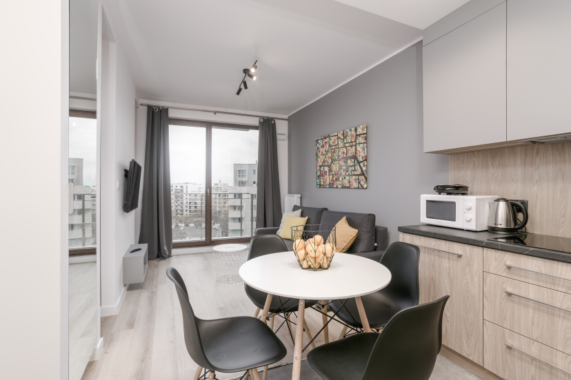 Апартаменты Chill Apartments Wola Center — комфортный отель в Варшаве
