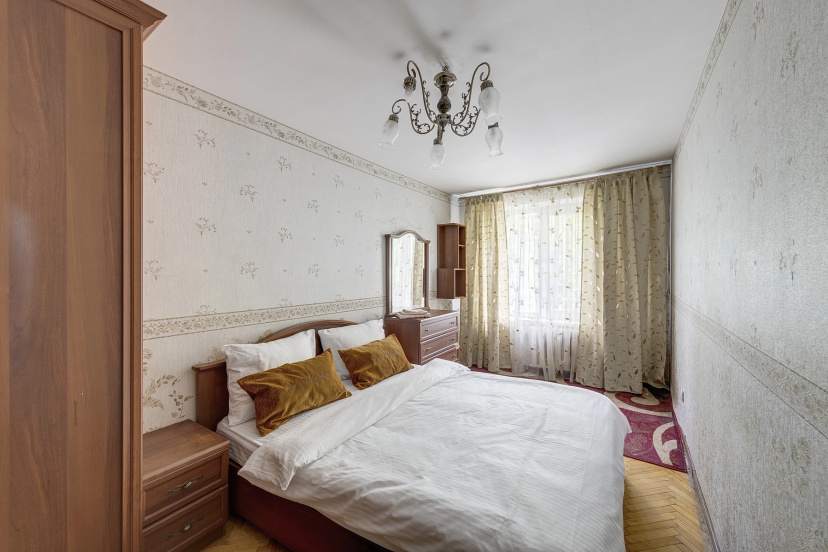 Цены на Arkhitektora Vlasova 13 Korpus 2 Apartment в Москве