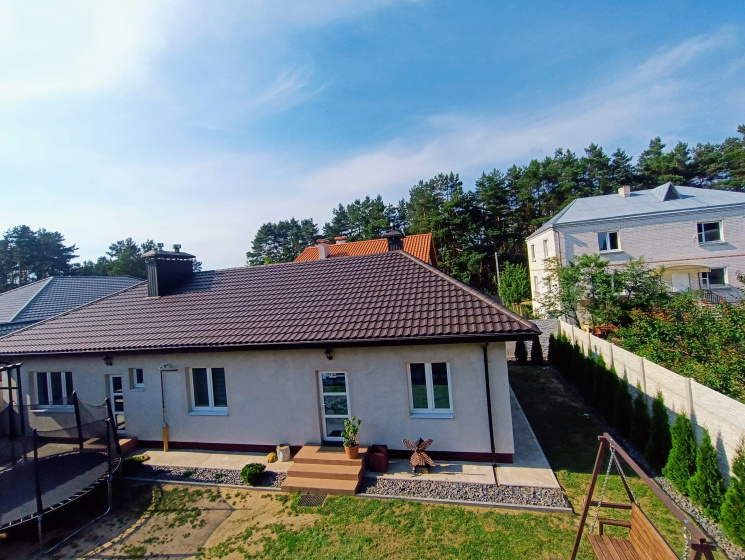 Castnyj dom s banej na beregu reki Neman — отель с удобствами в Гродно