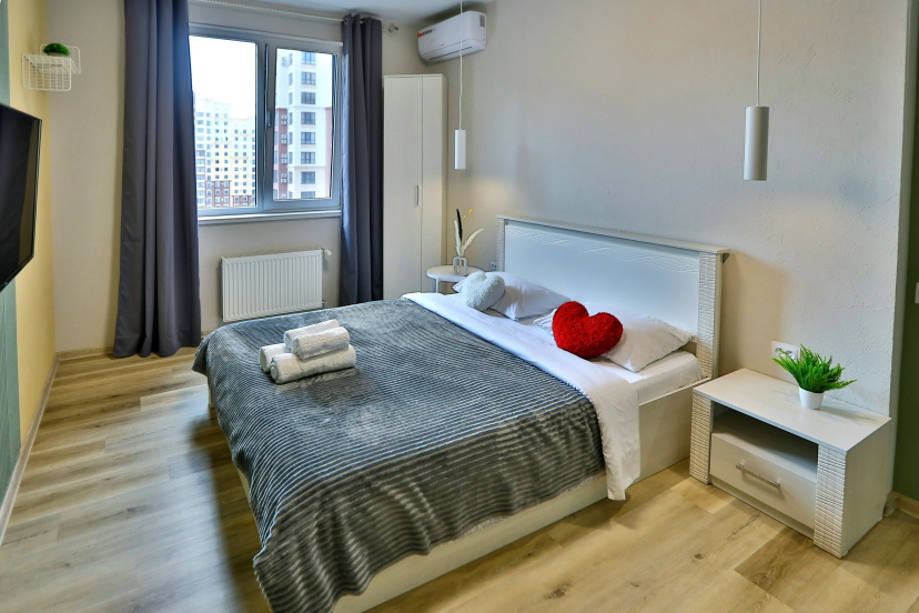 Цены на Apartamenty v Zk Zigulina Rosa Vozle Trc Meganom в Симферополе