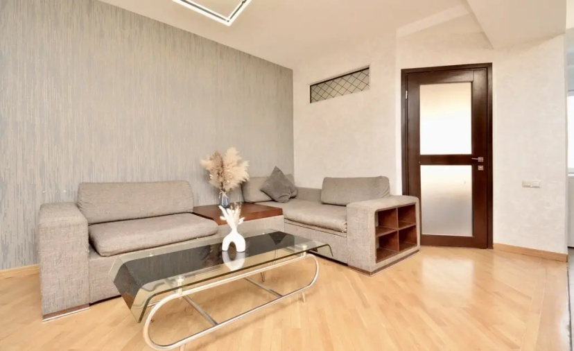Apartamenty Anrapetutana 76/3 kv 30 — комфортный отель в Ереван