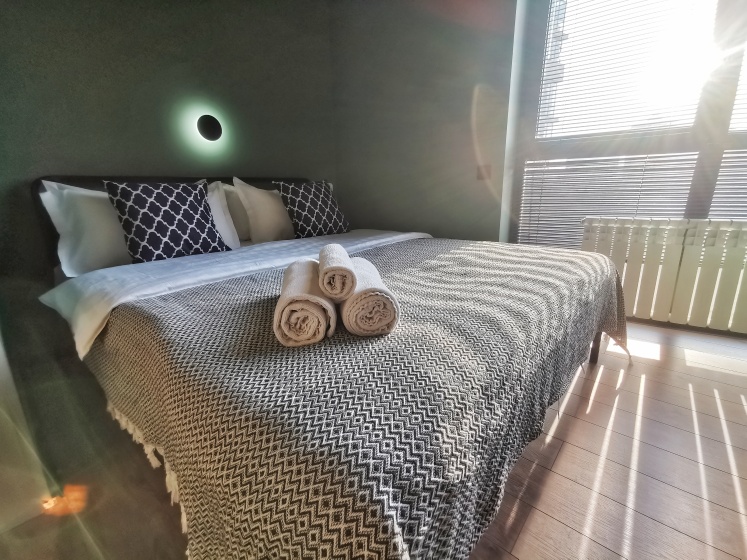 Апартаменты M.O.O.N. APARTMENTS Lamiya 34 — отель с удобным расположением в Алматы