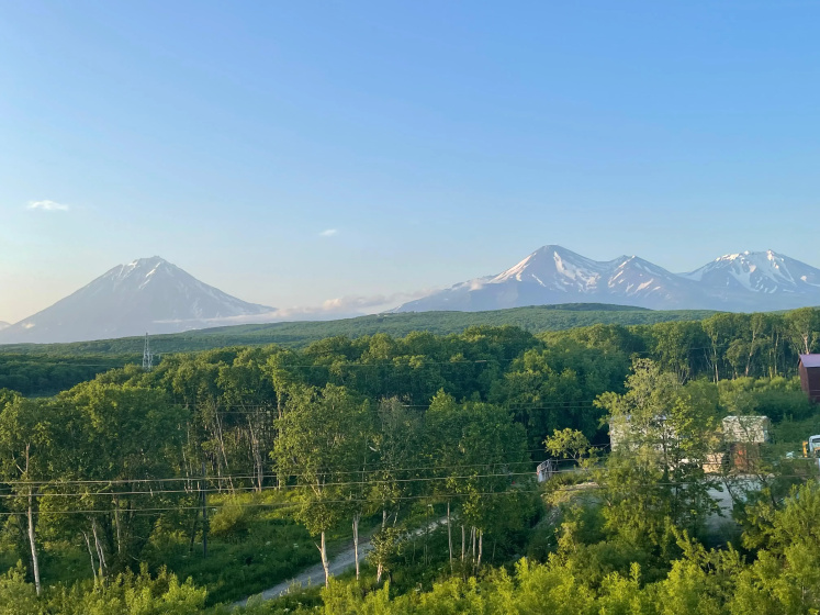 Апартаменты Volcano с видом на вулкан и лес — отель в Петропавловск-Камчатский, Россия