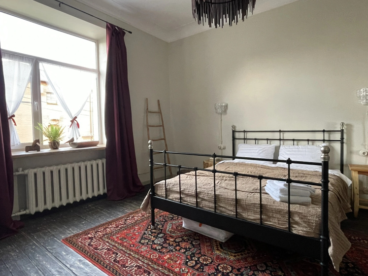 Apartamenty VologDom Na Kozlenskoj s kaminom — забронировать отель в Волгограде