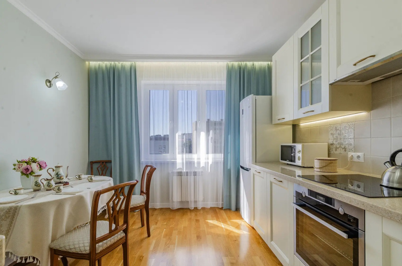 Apartamenty 2 komnatnaa na Central'noj na Nabereznoj Zaliva — отель с удобным расположением в Чебоксарах