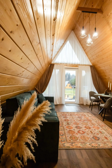 Цены на Частный дом A-frame Петрол из дерева 4х местный Ривер Хаус в Кубинка