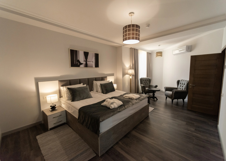 Otel' Downtown Suites Hotel Yerevan — всё о проживании в Ереван