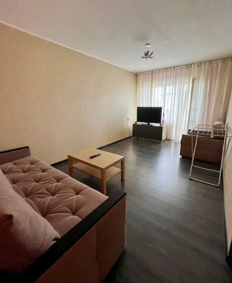 Apartamenty Odnuska v centre na Emel'anova — отель в Южно-Сахалинске, Россия