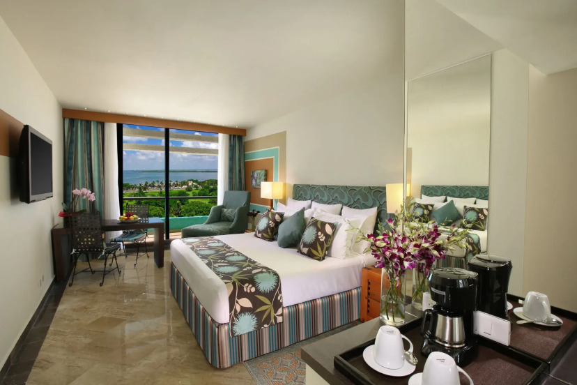 The Pyramid Cancun By Oasis - All Inclusive - Resort in Cancun - Photo 2