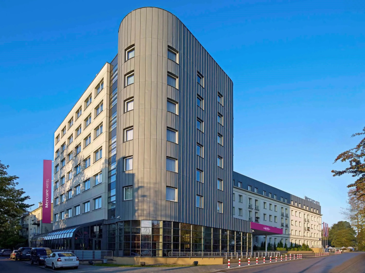 Mercure Warszawa Airport — отель в Варшаве для семейного отдыха