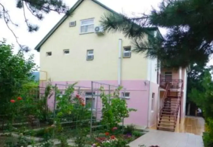 Guest House Tikhaya Gavan — комфортный отель в Кабардинка
