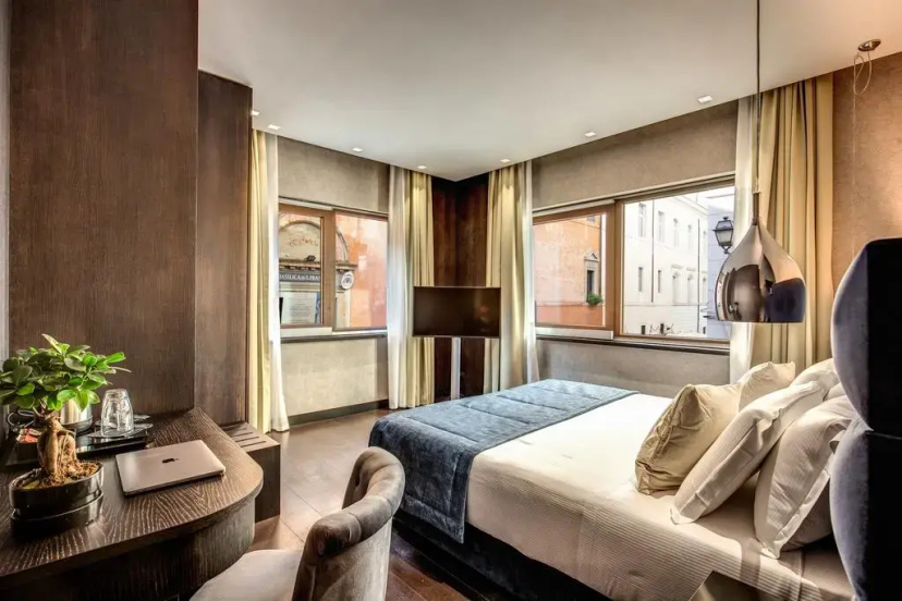Prassede Palace Hotel — отель с удобным расположением в Риме