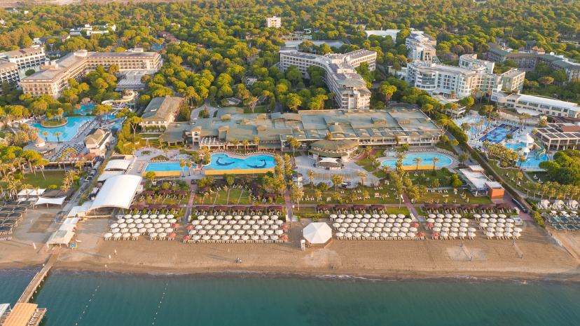 Pine Beach Belek — отель в Белеке для семейного отдыха