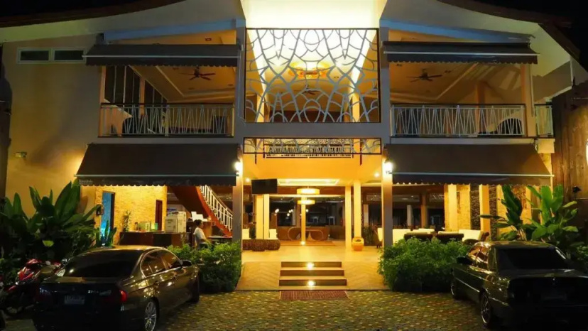 Chivatara Resort & Spa Bang Tao Beach — отель с удобствами в Пхукете