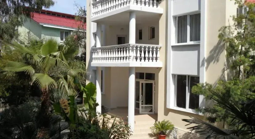 Guest House Zolotaya Rybka — отель с удобным расположением в Сириусе