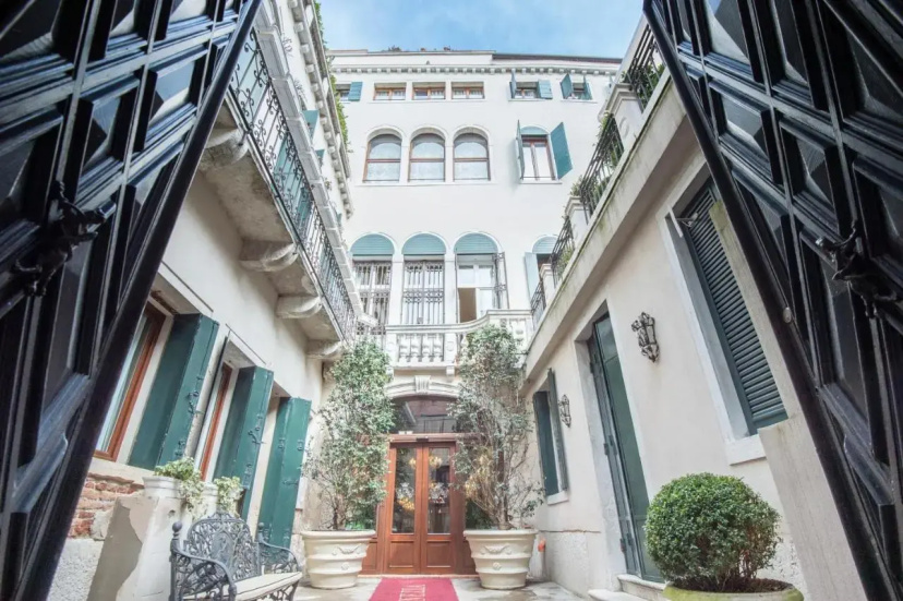 Otel' Ai Cavalieri di Venezia — всё о проживании в Венеции