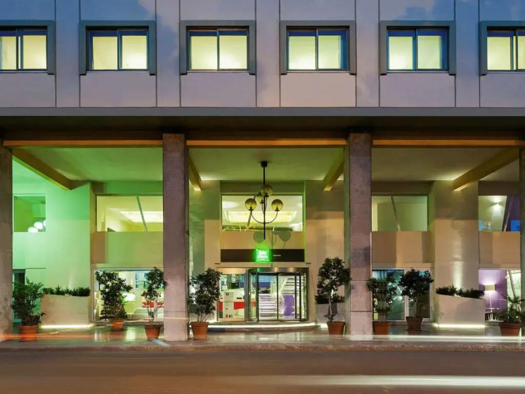 President Hotel Palermo — отель в Палермо для семейного отдыха