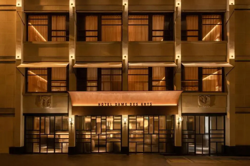 Цены на Hotel Dame des Arts в Париже