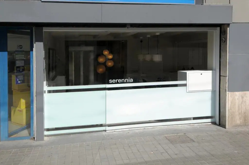 Serennia Exclusive Rooms — отель с удобствами в Барселоне