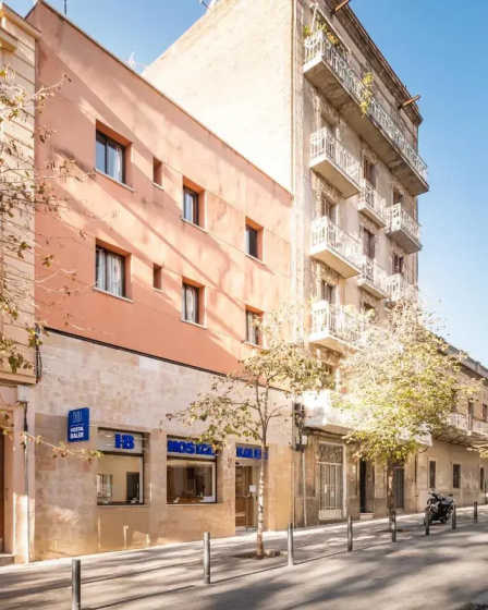 Цены на Hostal Baler в Барселоне