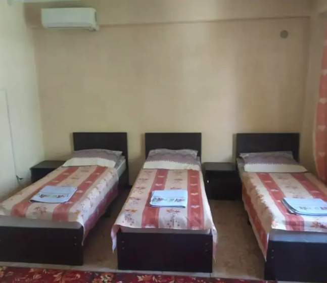 Adilet Guest House — забронировать отель в Бишкек